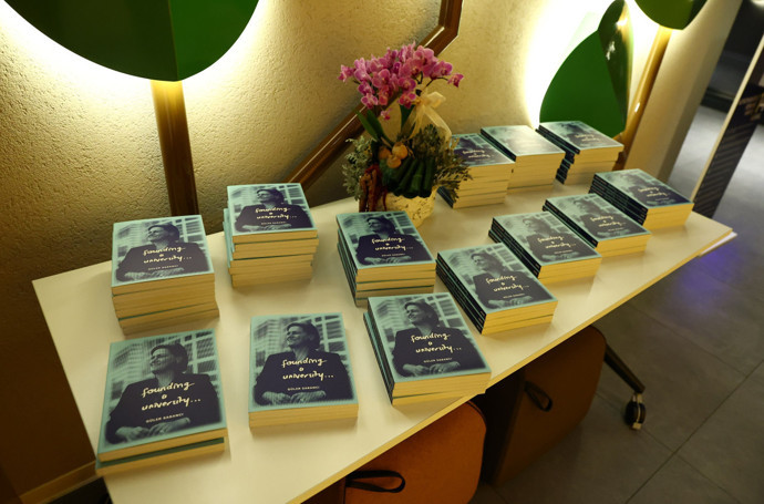 Güler Sabancı’dan Sabancı Üniversitesi öğrencilerine: Önemli olan etki yaratmak, faydalı olmak ve katkı sağlamaktır - Resim : 4