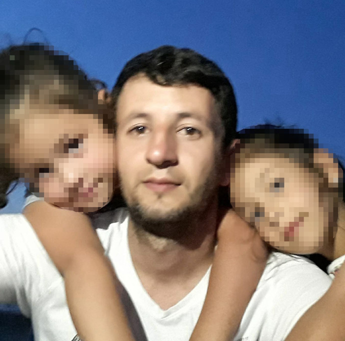 Bursa'da yangına müdahale eden bir itfaiye eri kalp krizi geçirmesi sonucu şehit oldu - Resim : 1