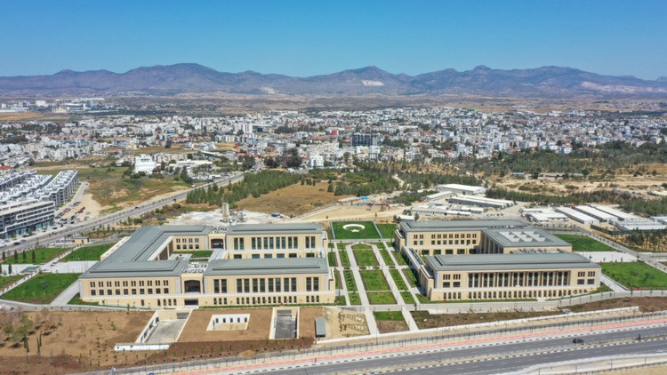 İnşaatta son aşamaya gelindi! KKTC Cumhurbaşkanlığı Yerleşkesi açılış için gün sayıyor - Resim : 1