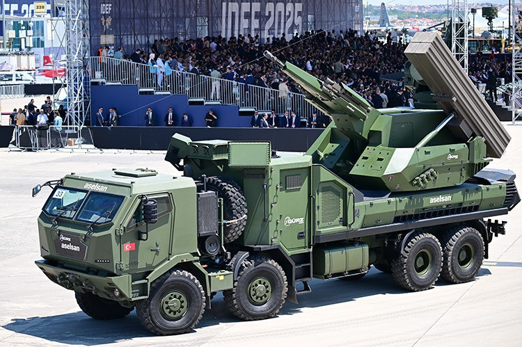 Kara, hava ve denizde gövde gösterisi! Türkiye’nin yerli savunma teknolojileri göz doldurdu - Resim : 5