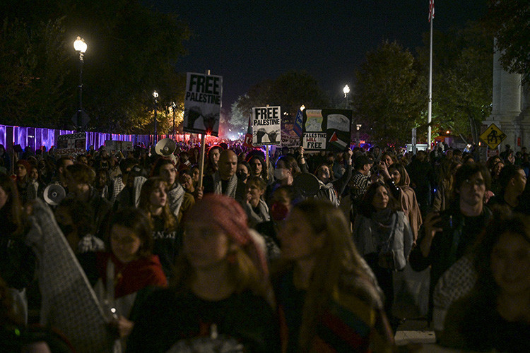 Kamala Harris'e Washington'da Gazze protestosu - Resim : 4