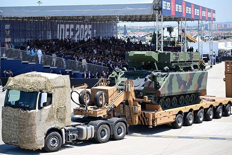Kara, hava ve denizde gövde gösterisi! Türkiye’nin yerli savunma teknolojileri göz doldurdu - Resim : 4