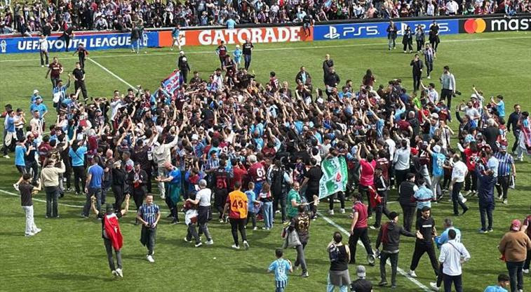 Trabzonspor'un genç yetenekleri, UEFA Gençlik Ligi finalinde Barcelona'yla karşılaşacak - Resim : 4