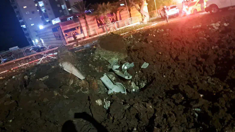 Hizbullah'tan İsrail'in askeri üssüne İHA saldırısı: 4 ölü, 58 yaralı - Resim : 1