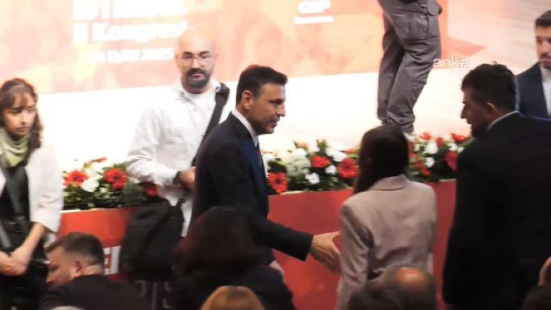 CHP Olağanüstü İstanbul İl Kongresi’nde tek aday olan Özgür Çelik, yeniden CHP İstanbul İl Başkanı seçildi - Resim : 2