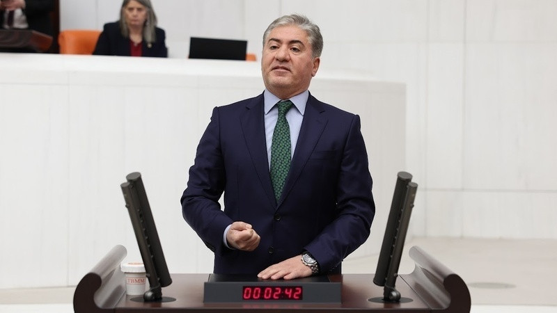Türk-İş'in asgari ücret teklifini açıkladı: Hangi parti ne dedi? AK Parti'den ilk yorum geldi - Resim : 2