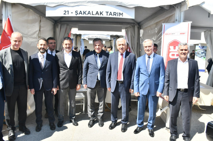 Türkiye’nin mesleki eğitim odaklı ilk istihdam fuarı açıldı - Resim : 1