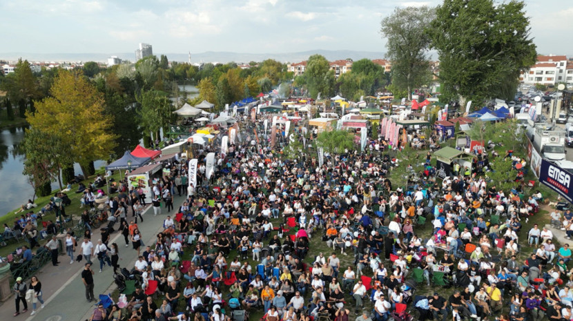 Eskişehir Gastro Fest 35 bin ziyaretçiyi ağırladı - Resim : 1