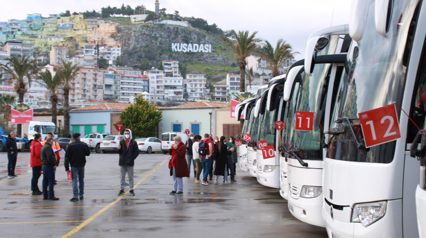 Kuşadası, yılın son kruvaziyerini ağırladı - Resim : 2