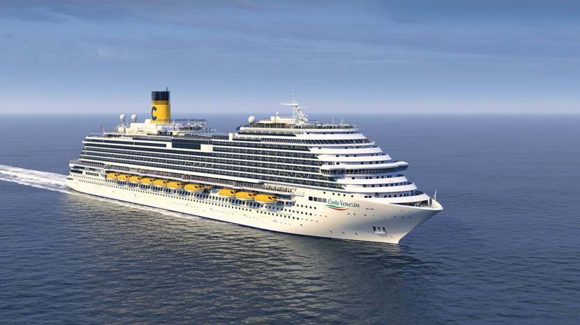 323 metre boyundaki yolcu gemisi Costa Venezia İstanbul’da - Resim : 1