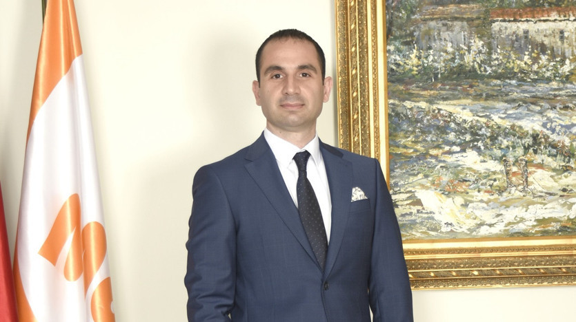 Lüks mobilyacının gözü İran’da - Resim : 2