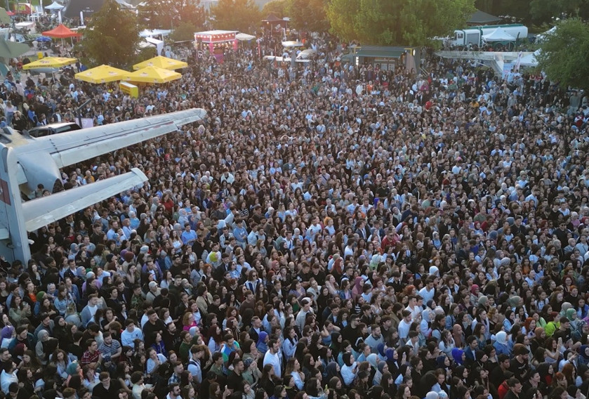 Eskişehir Kahve Festivali, ünlü sanatçıların performansıyla son buldu - Resim : 1