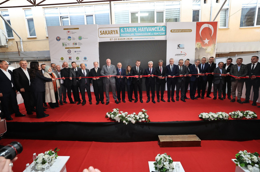 Hendek Tarım Fuarı başladı - Resim : 1