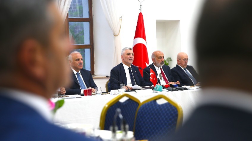 BAKAN BOLAT