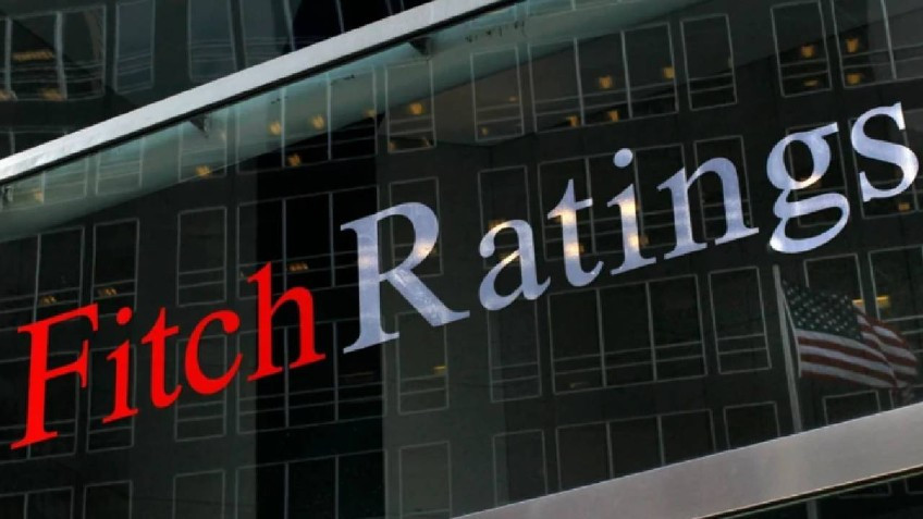 YAPAY ZEKA BALONU VE ABD-İRAN GERİLİMİFitch'ten küresel piyasalar için çifte risk uyarısı