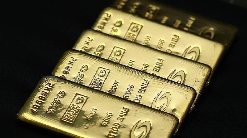 4.900 DOLAR TAVAN OLMAYABİLİRDev bankadan altın için çarpıcı tahmin