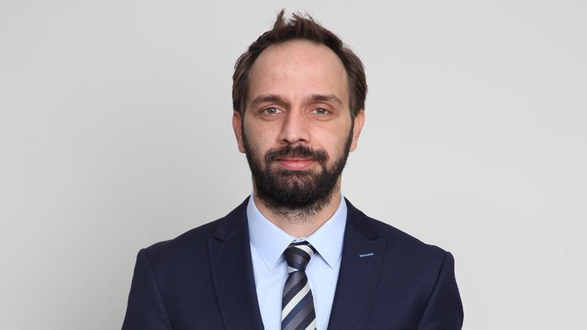 AK PARTİ, MECLİS'E GELECEK YASALARI GÖRÜŞECEKEnerjiden savunmaya, çalışma hayatından nafakaya yeni düzenlemeler yolda