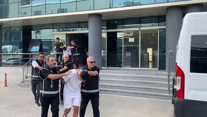 Interpol'ün aradığı ‘Golani’ çetesine operasyon: 9 şüpheli tutuklandı - Resim : 1