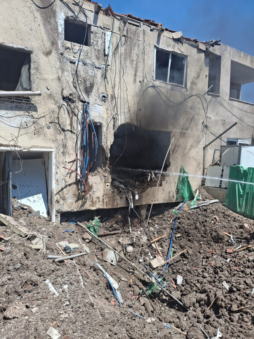 İsrail, İran'da nükleer tesisi vurdu! İran, can kaybı ve yaralı sayısını açıkladı - Resim : 1