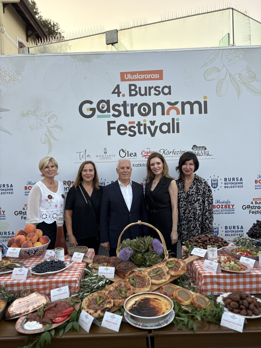 Bursa Gastronomi Festivali bütüncül yaklaşımıyla kentin kültürüne sahip çıkıyor - Resim : 2