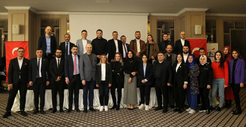 Gümüşer: “Türkiye’de E-Ticaret Hızla Büyüyor” - Resim : 1