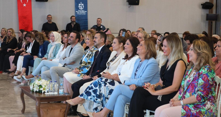 Türk ve Avrupalı iş kadınları Kocaeli'de buluştu - Resim : 1