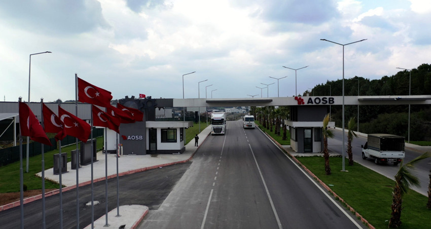 Adana’da 100 sanayi parseli daha hayata geçirilecek - Resim : 1
