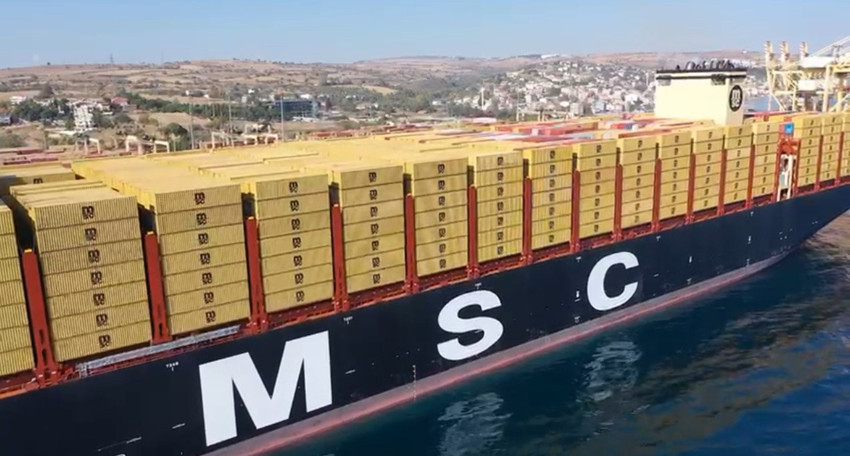 Dünyanın en büyük konteyner gemilerinden "MSC Türkiye" Tekirdağ'a geldi - Resim : 2