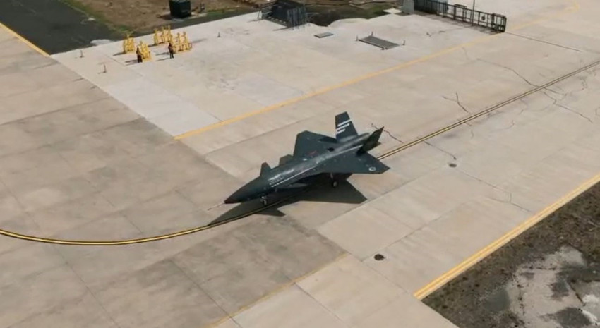 KIZILELMA PT-4, AB Kalkışlı Aerodinamik Sistem Tanımlama Testi'ni başarıyla geçti - Resim : 1