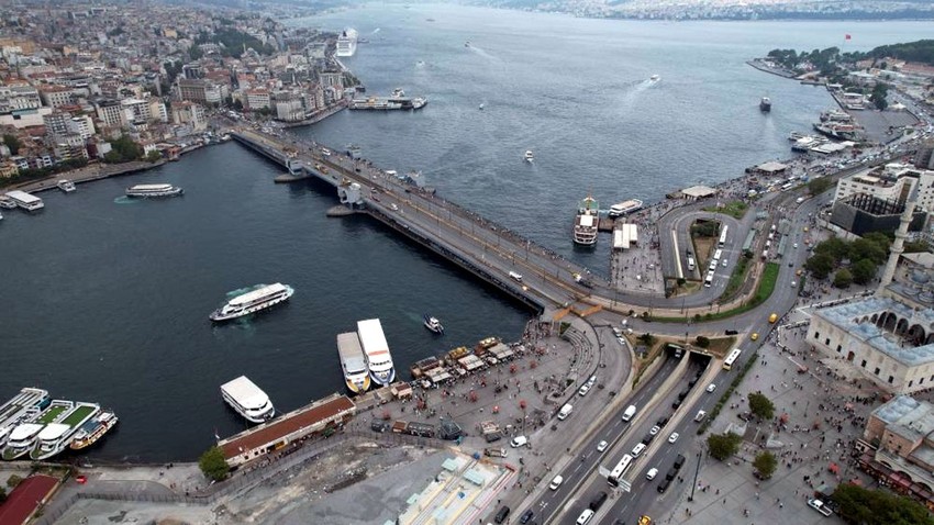 Galata Köprüsü'ndeki deprem çalışmasının ilk etabı bitti