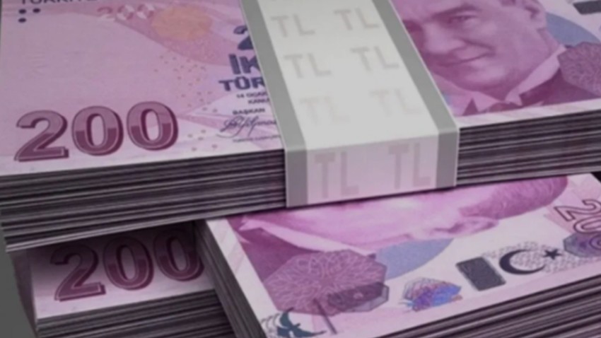 TİCARİ KREDİLERDE VADE UZADI FAİZ GERİ ÇEKİLDİ