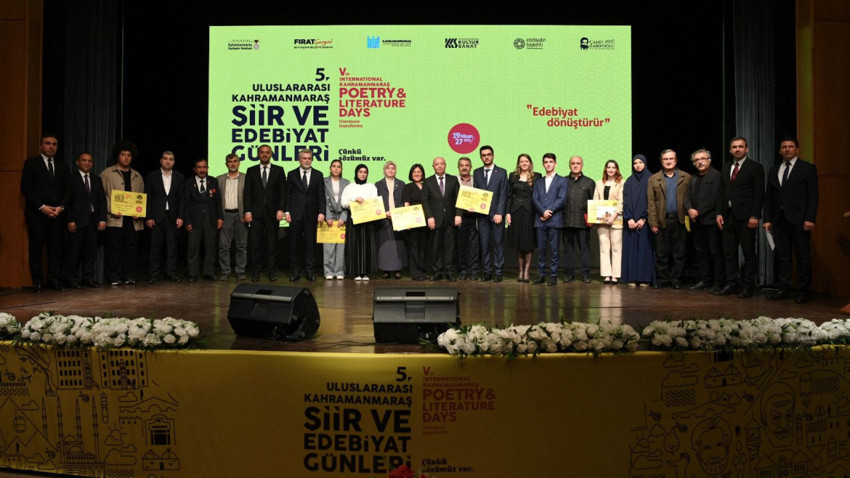 Başkan Görgel: “Bu Şehirde Herkes Biraz Şairdir” - Resim : 1