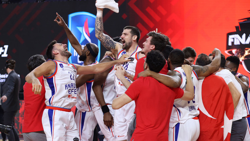Anadolu Efes basketbolda Avrupa şampiyonu oldu - Resim : 1