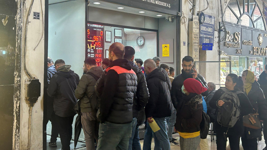 Dövizde günlük ihtiyacı Kapalıçarşı karşılıyor - Resim : 5