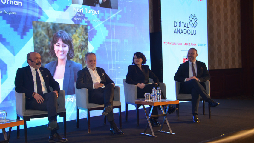'Dijital dönüşüm ihtiyaç değil zorunluluk' - Resim : 1