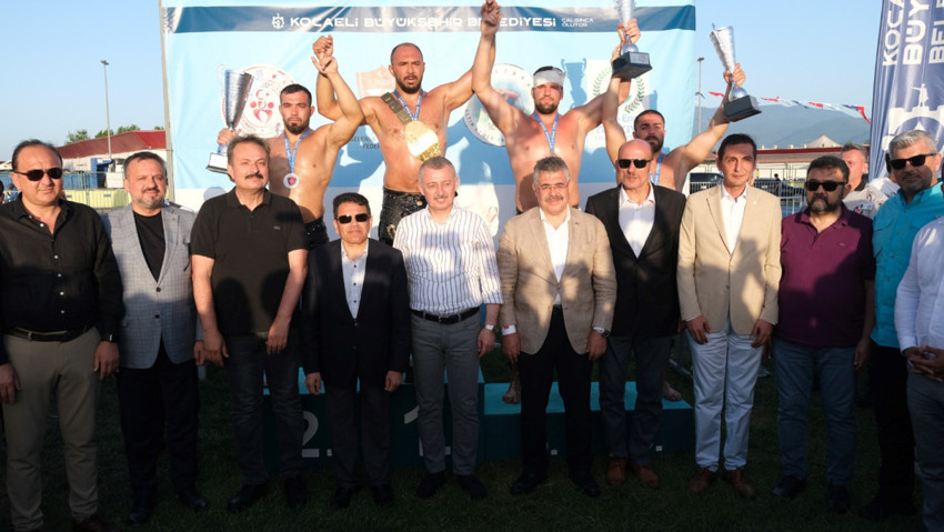 Kocaeli'de 16. Sekapark Altın Kemer Yağlı Güreşleri yapıldı - Resim : 1