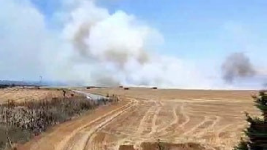 Silivri'de panik: Yangın evlere yaklaştı, uzaklaşmak isteyen araçlar kaza yaptı - Resim : 3