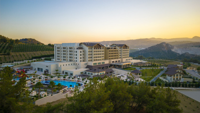 Mersin’deki 249 odalı termal otel yüzde 60 doluluğa nasıl ulaştı? - Resim : 1