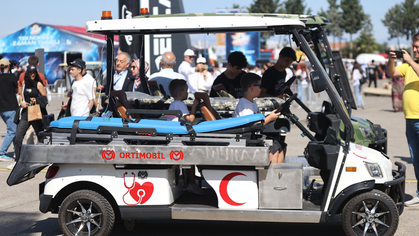 Teknoloji firması, kurtarma operasyonları için askeri ve afet ambulansı üretti - Resim : 3