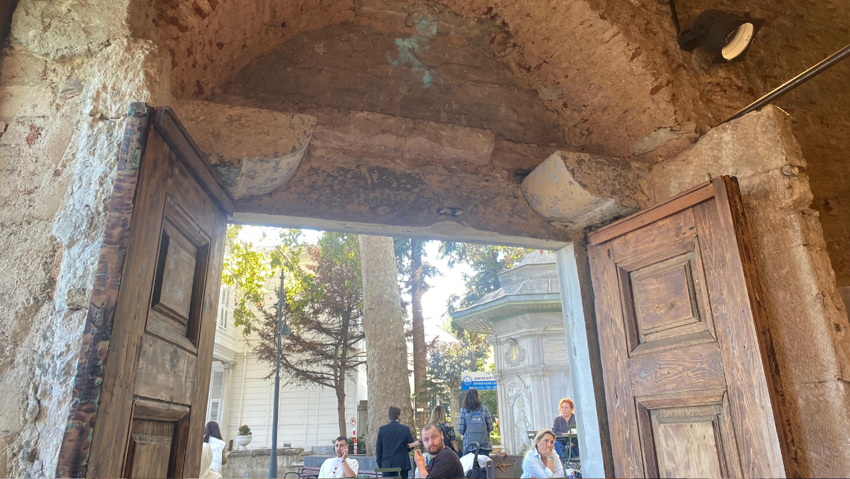 Tarihi Emirgan Muvakkithanesi zincir bir kahveciye kiralandı - Resim : 1