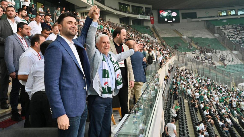 Bütün illerde devlet stadyum yaparken, Bursa’da Belediye 170 milyon dolar yatırmış - Resim : 1