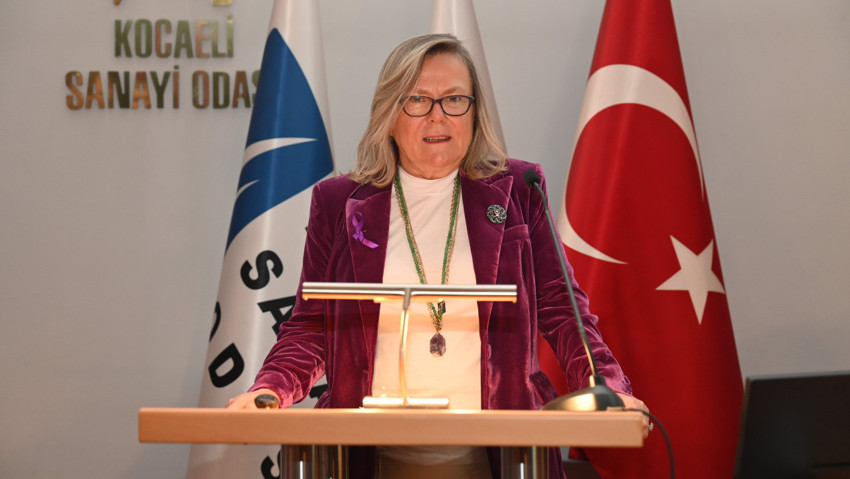 Kocaeli’de kadınlar, ‘Toplumsal Dönüşümde Kadına Şiddetle Mücadele Paneli’nde buluştu - Resim : 1