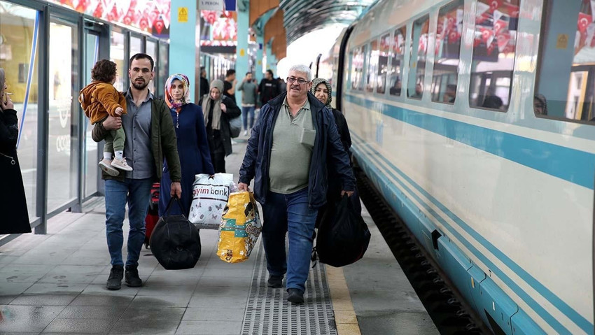 Emekliye kötü haber: Zam yapıp emekli indirimini kaldırdılar! - Resim : 1