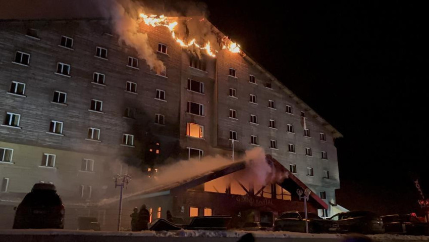 SON DAKİKA: Bolu Kartalkaya Kayak Merkezi'nde otel yangını: 66 kişi öldü, 51 kişi yaralandı (Video) - Resim : 6