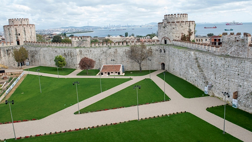 Zamanın gölgeleri, sanatın ışıklarıyla aydınlanıyor - Resim : 1