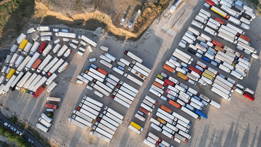YKS soru kitapçıkları yola çıktı! Araçlar yakın takipte: Zaman ayarlı kilit ile korunuyor - Resim : 3