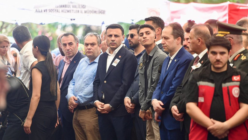 CHP İstanbul İl Başkanı Özgür Çelik’ten ifadeye çağrılması sonrası ilk sözler: İktidar CHP’yi kuşatmaya çalışıyor - Resim : 1