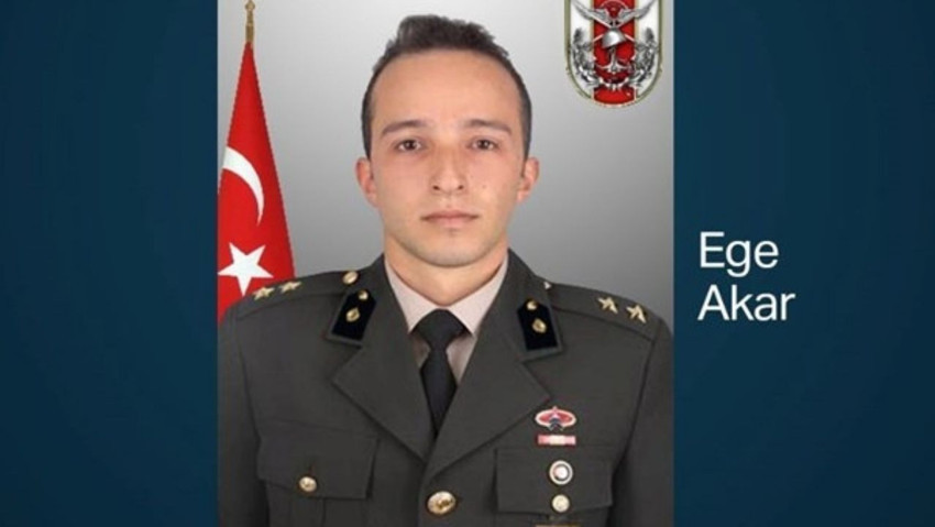 12 asker için son görev: Türkiye şehitlerini uğurluyor! - Resim : 1