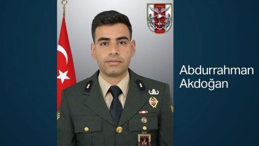 12 asker için son görev: Türkiye şehitlerini uğurluyor! - Resim : 13
