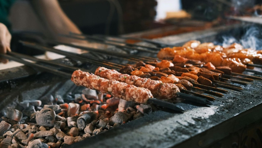 Fransa'da kebapçı açmak yasaklanmıştı! Adana'dan karara tepki gecikmedi - Resim : 1